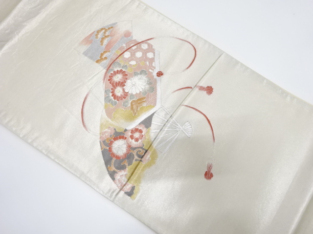 銀彩　文箱に菊・組紐模様袋帯